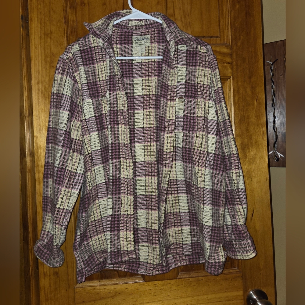 Cabela's Women's Plaid Button Down Shirt in Purple and Cream